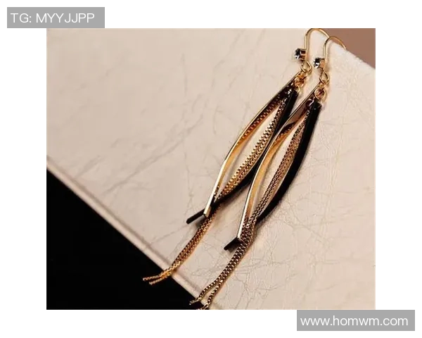 足球明星耳饰搭配图片推荐女士时尚耳饰灵感分享